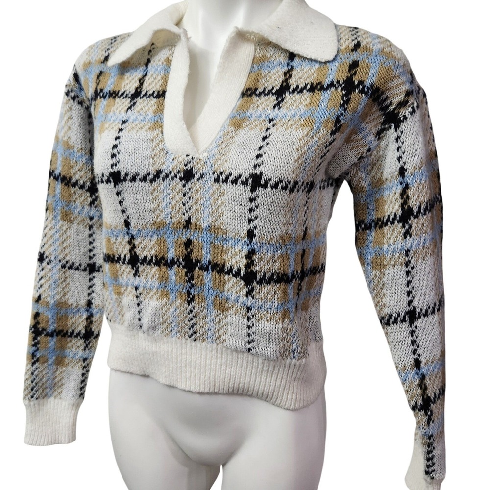 Almost Famous knit Plaid Colored crop sweater Long sleeve Small Ivory & blue